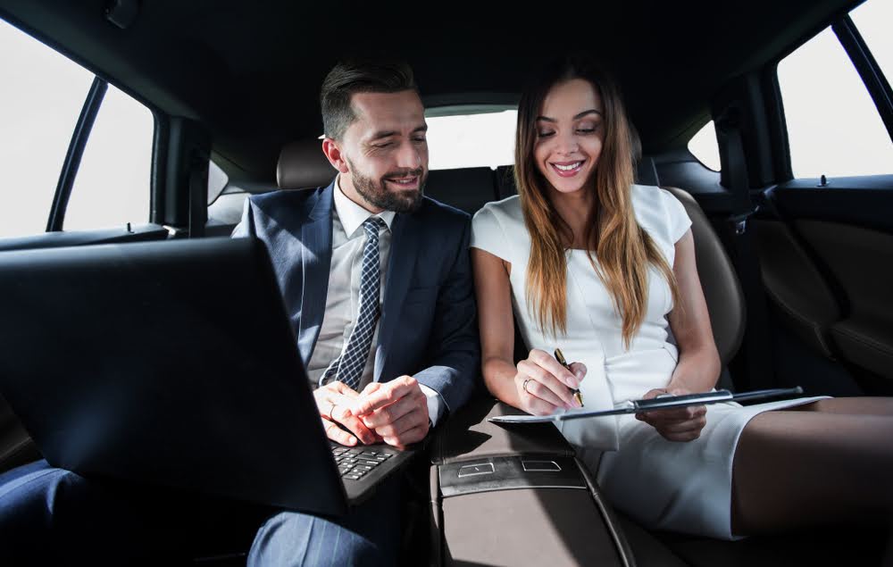 Renting a Limo for a Corporate Event: 12 Amazing Benefits