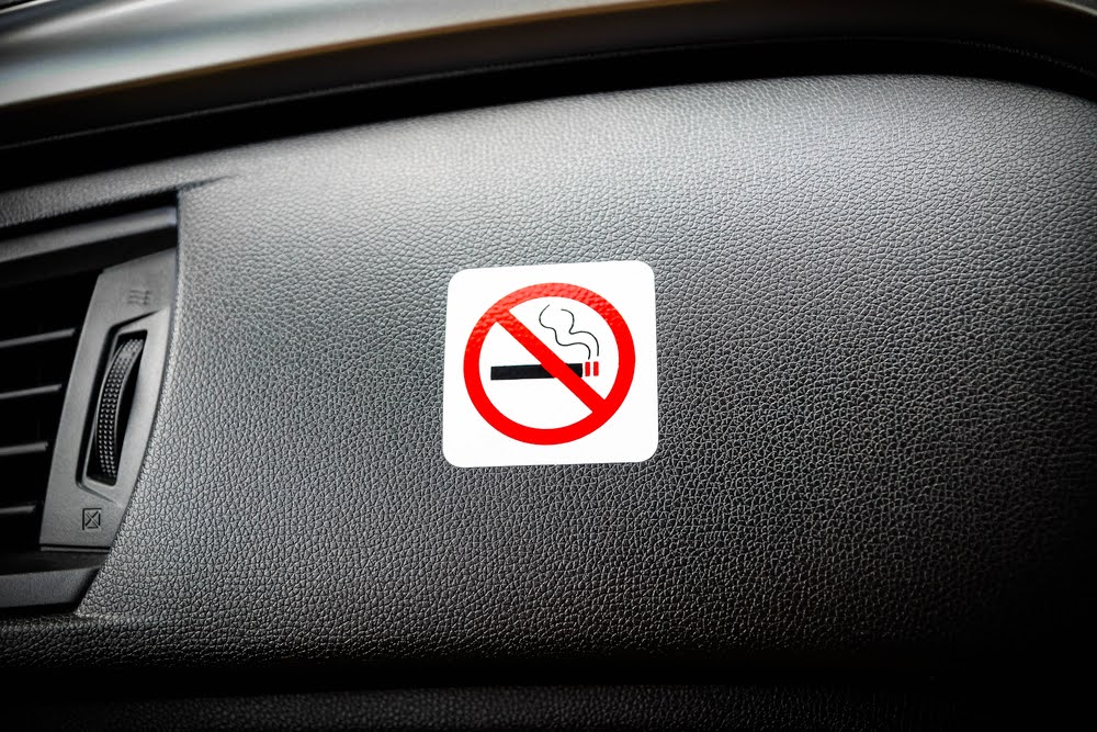 Limo Etiquette: Smoking is Usually Not Allowed